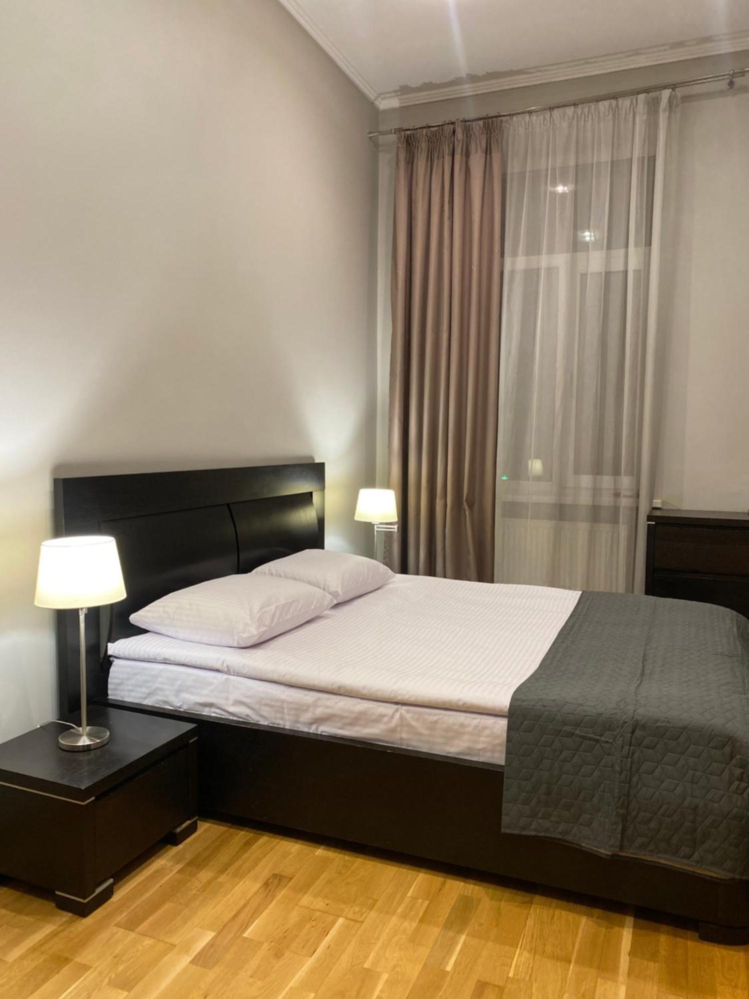 Soprano Apartment Lviv Eksteriør billede