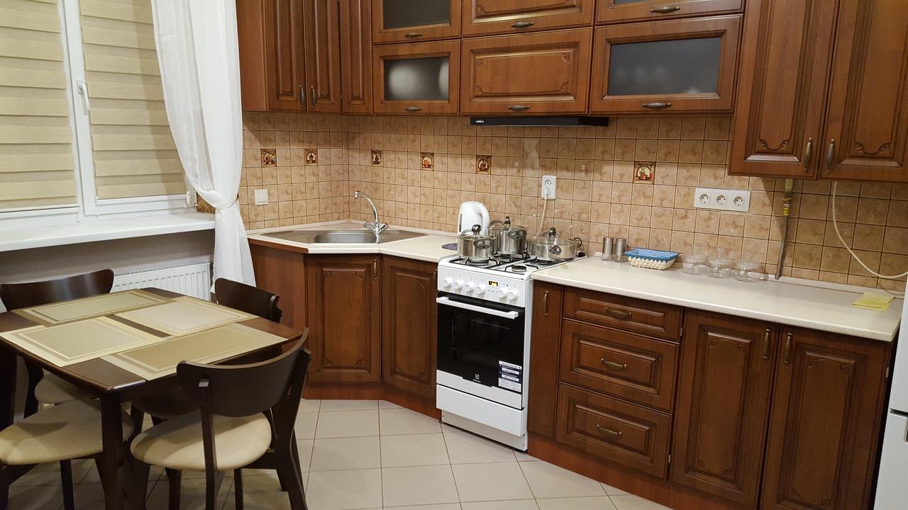Soprano Apartment Lviv Eksteriør billede