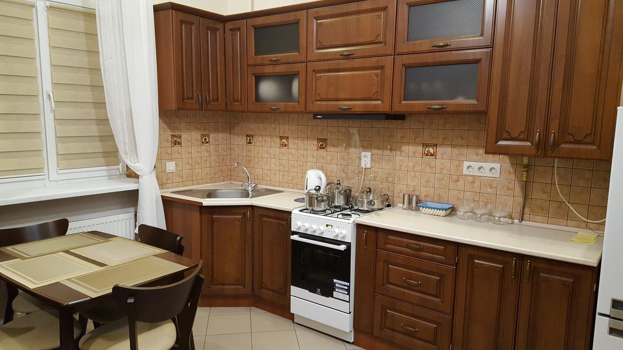 Soprano Apartment Lviv Eksteriør billede